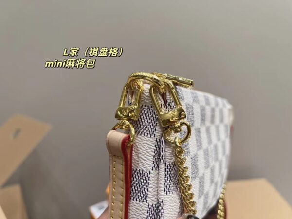 New L 012 - Image 7