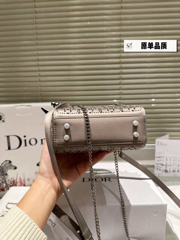 1:1 Quality D 2024 - Image 4