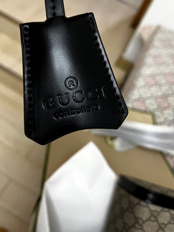 G Padlock - Image 5