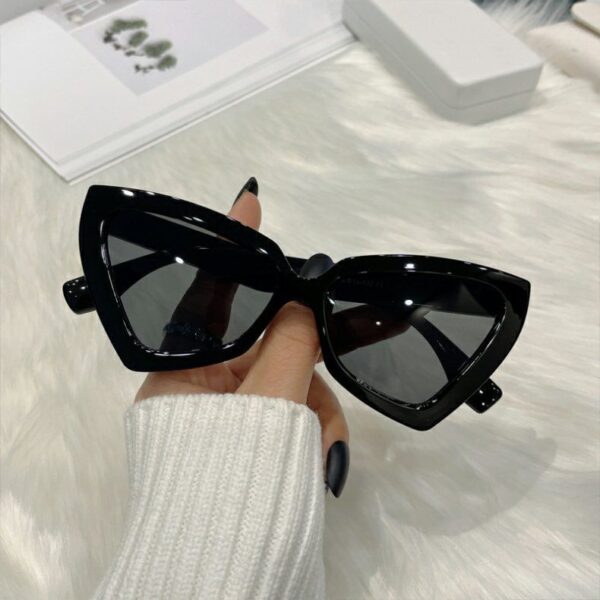 Trendy Sunglasses Unbranded - Image 14