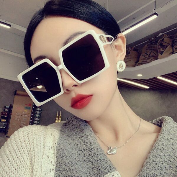 Trendy Sunglasses Unbranded - Image 15
