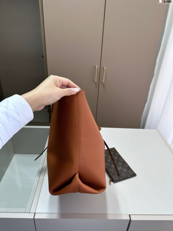 Lv 2025 007 - Image 4