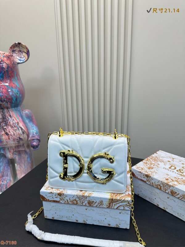 D and G 2025 - Image 3