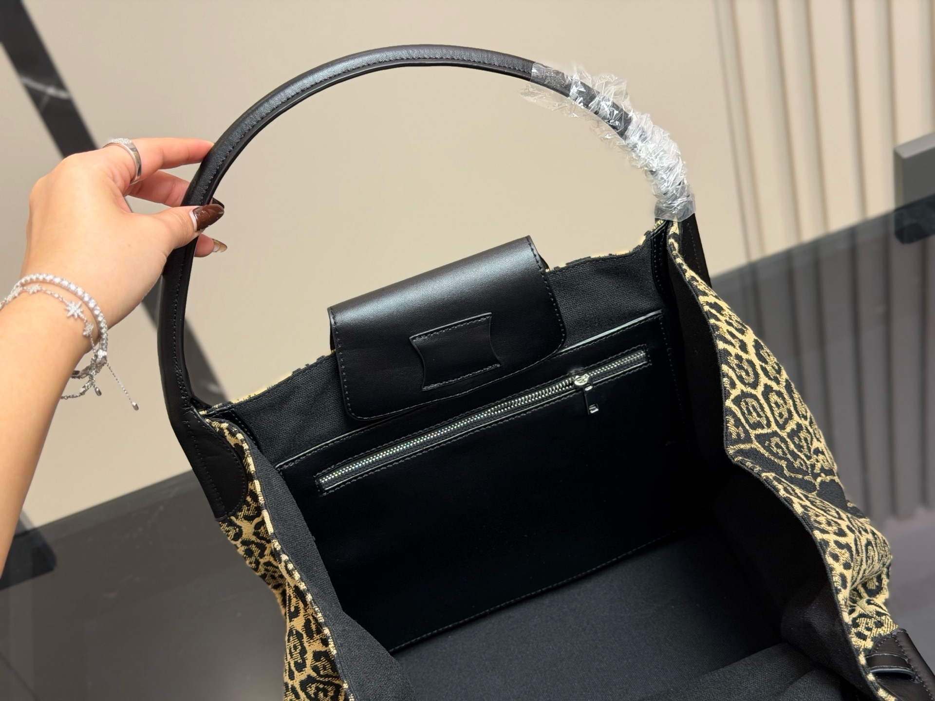 CL 01 2026 - Image 4