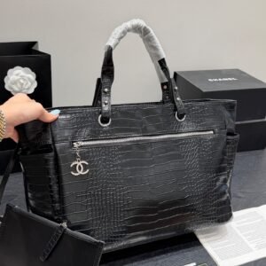 Big Ch Totes New Styles